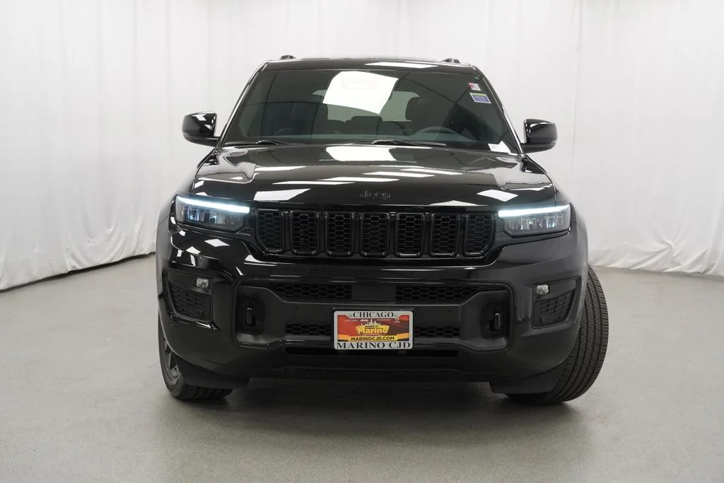 Used 2023 Black Jeep Overland image 8