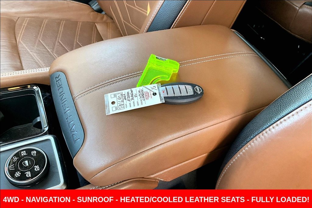 Used 2022 White Nissan Platinum image 43