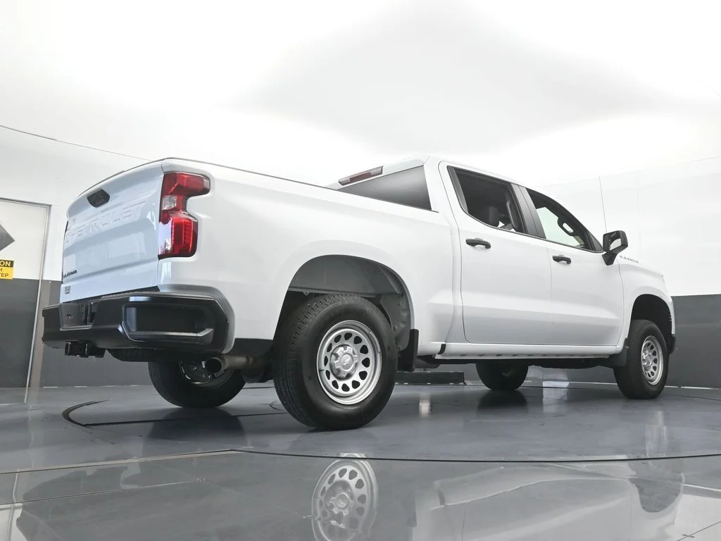 Used 2026 Summit White Chevrolet WT image 53