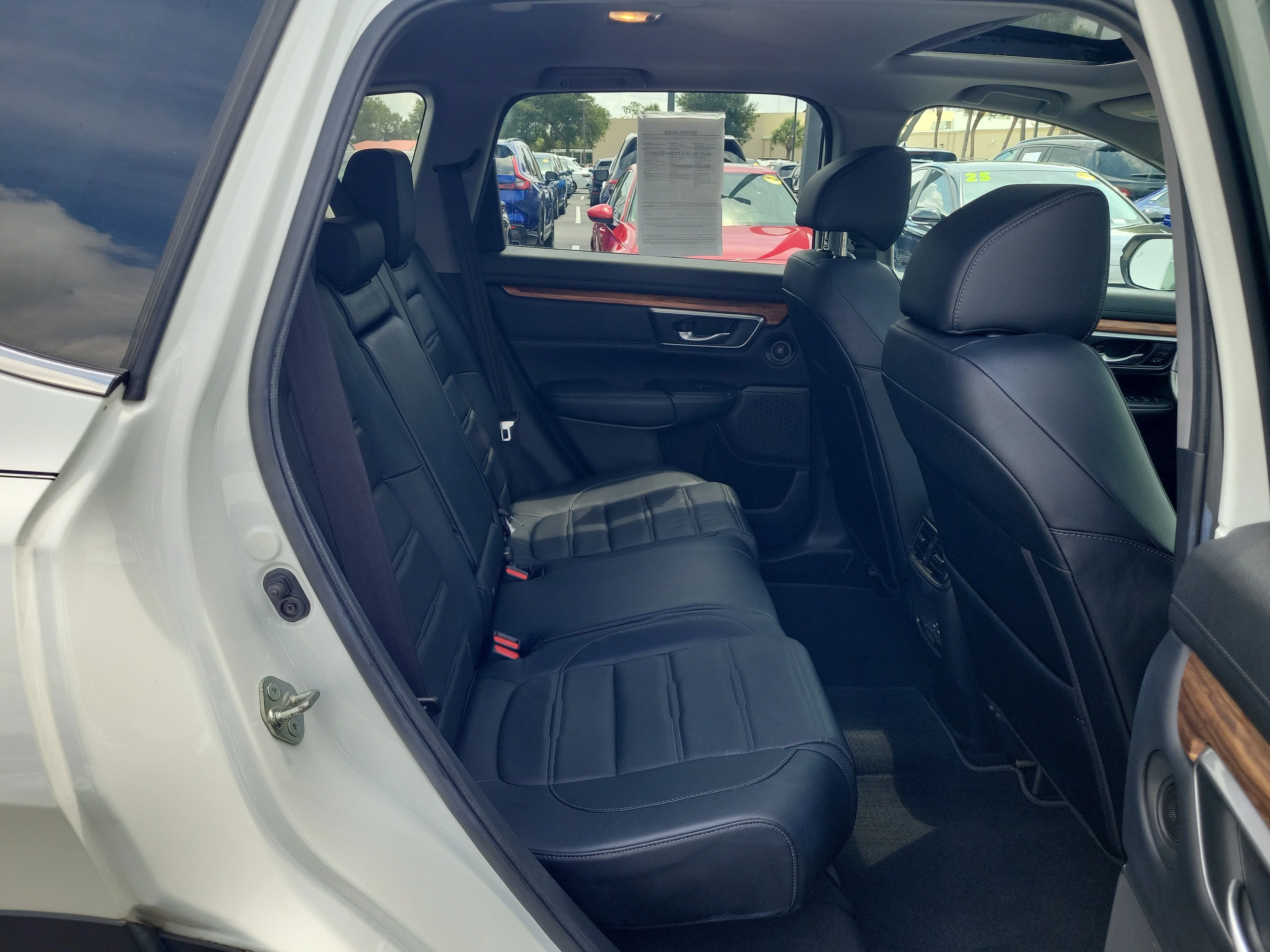 Used 2017 White Honda EX-L image 8