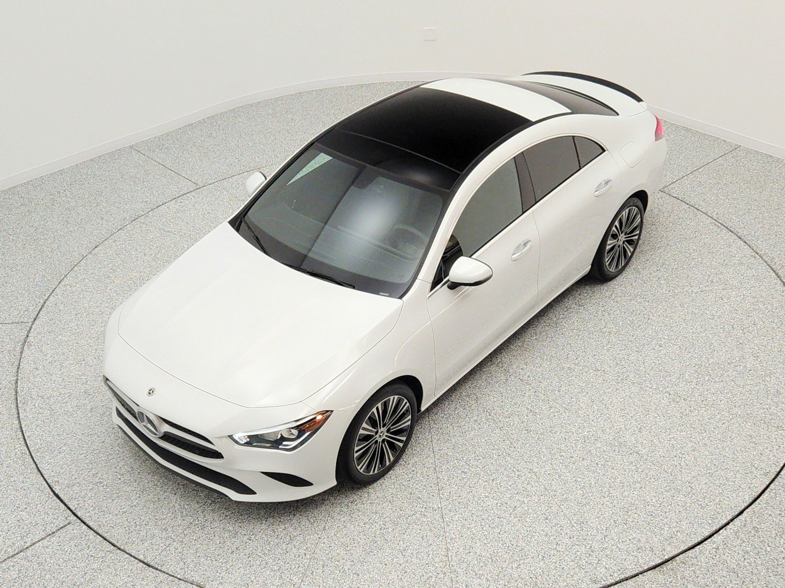 Used 2023 Digital White Metallic Mercedes-Benz CLA 250 Coupe image 23