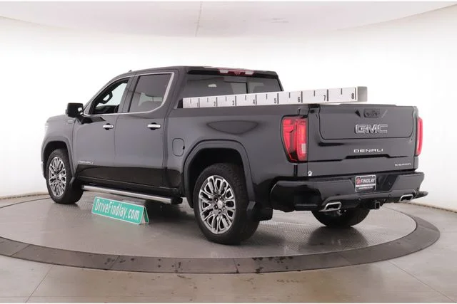 Used 2025 Black GMC Denali Ultimate image 8