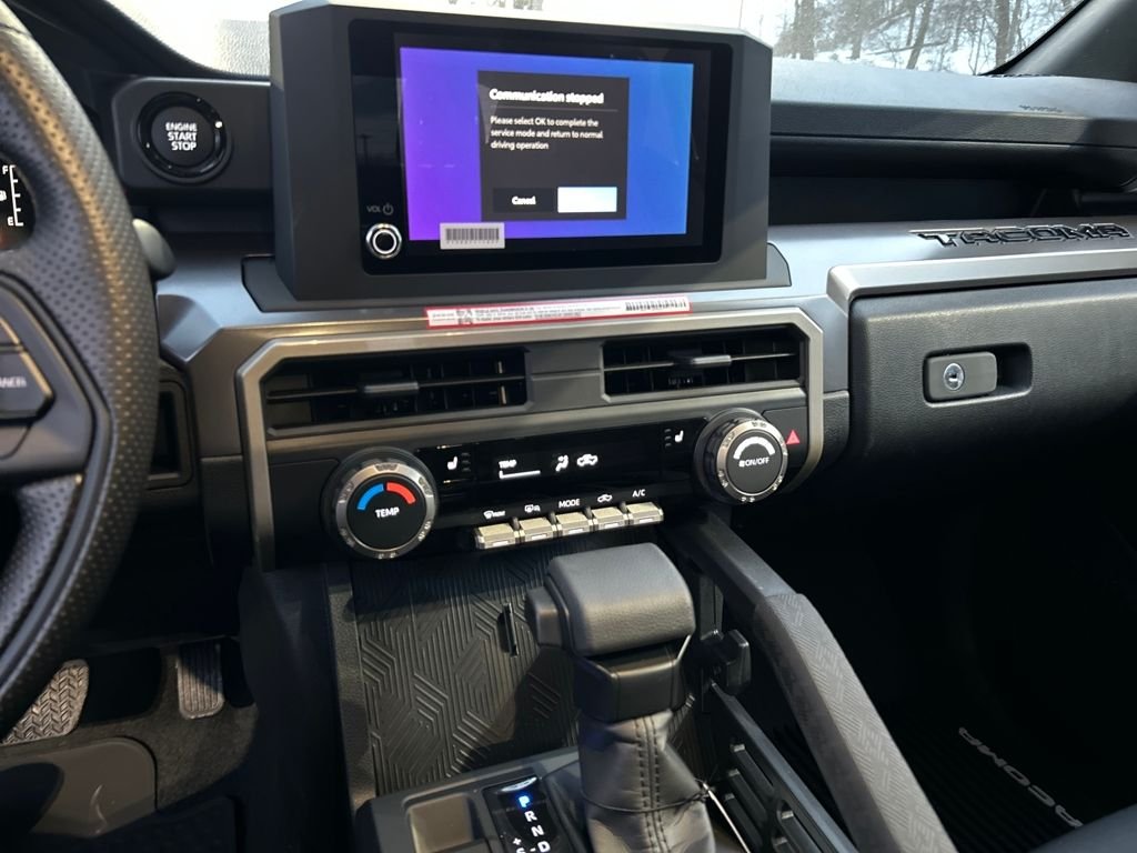 2026 Toyota Tacoma SR5 - Photo 11