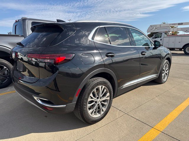 Used 2023 Black Buick Preferred image 5