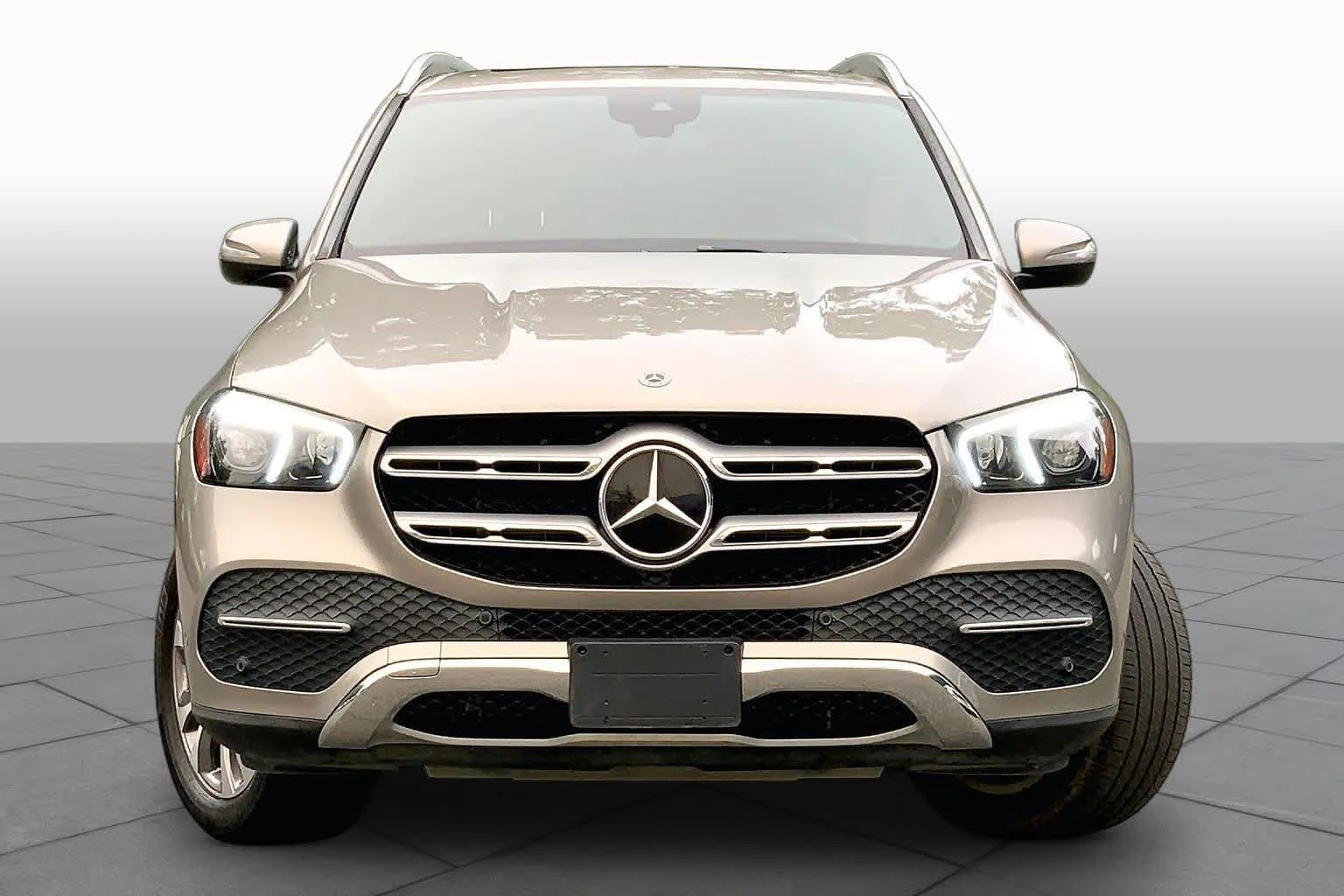 Used 2020 Mojave Silver Metallic Mercedes-Benz GLE 350 image 4