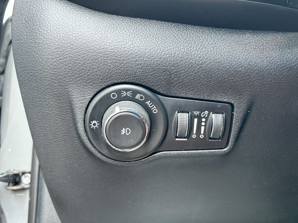 Used 2024 Gray Jeep Trailhawk image 21