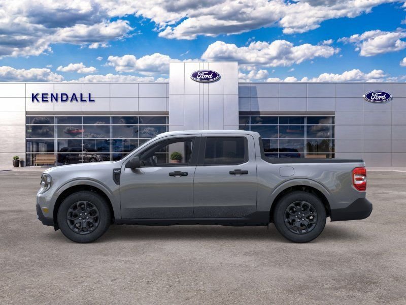 New 2026 Gray Ford XLT image 3