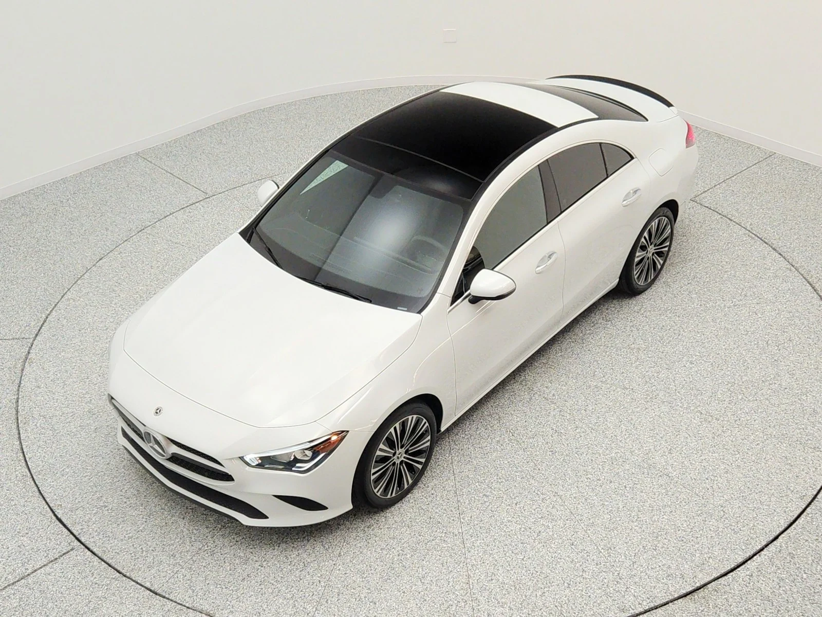 Used 2023 Digital White Metallic Mercedes-Benz CLA 250 Coupe image 23