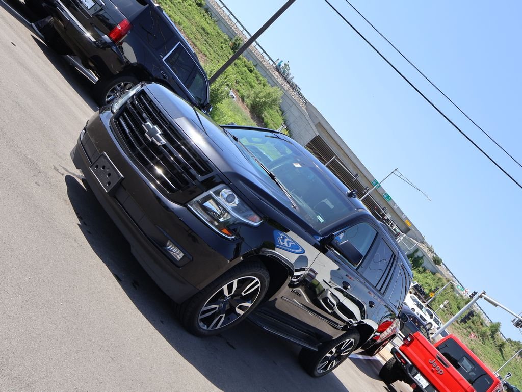 Used 2018 Black Chevrolet Premier image 3