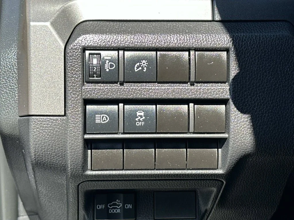 Certified Used 2024  Toyota SR5 image 26