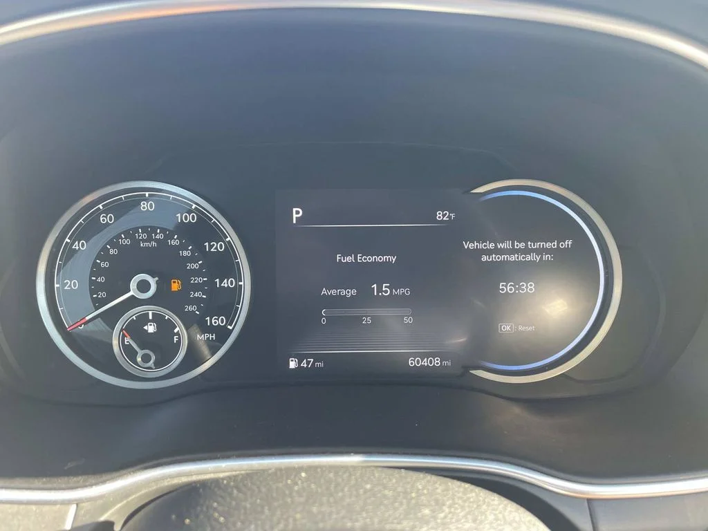 Used 2021 Gray Genesis 2.5T image 27