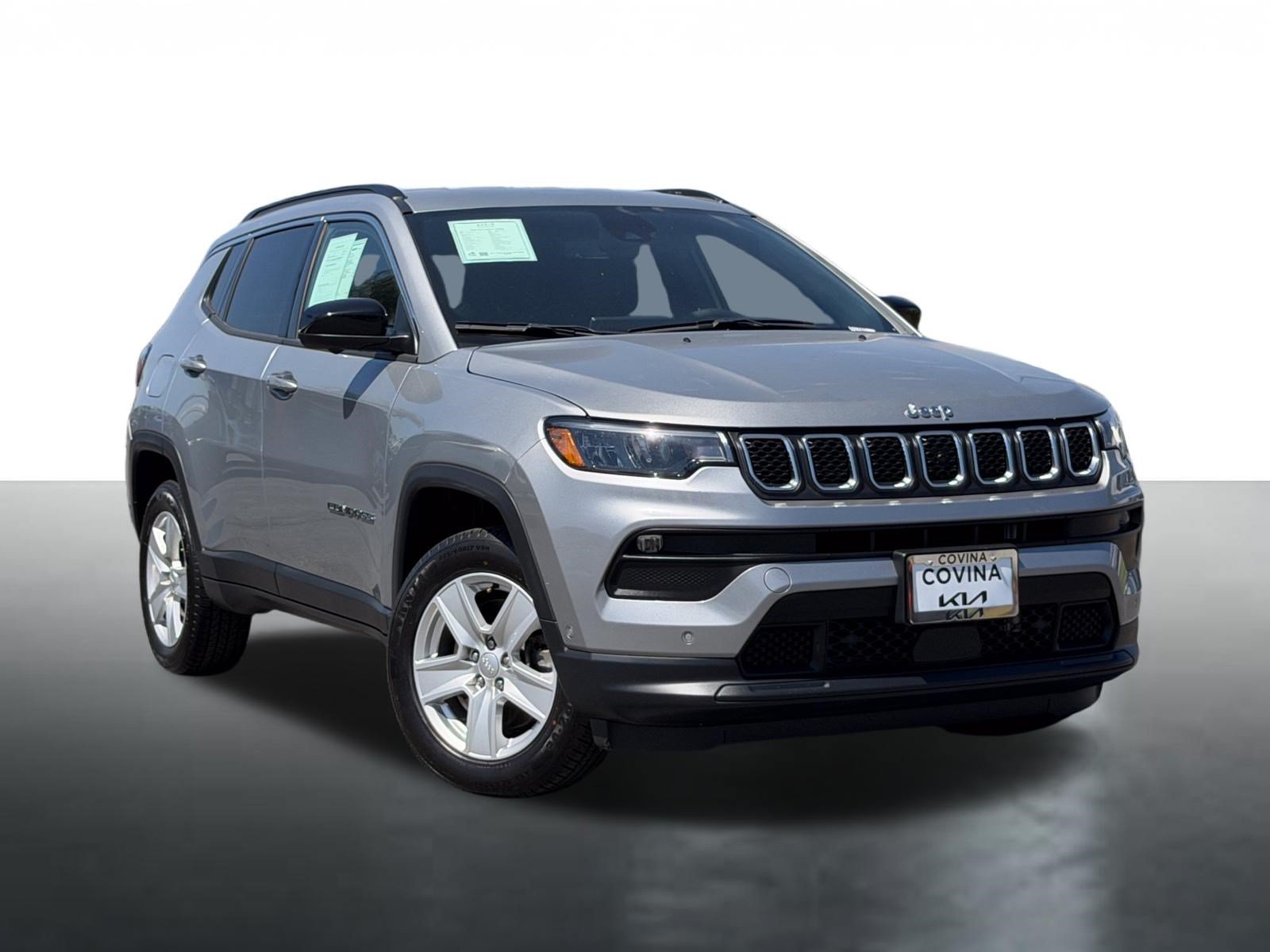2023 Jeep Compass Latitude 4X4's photo