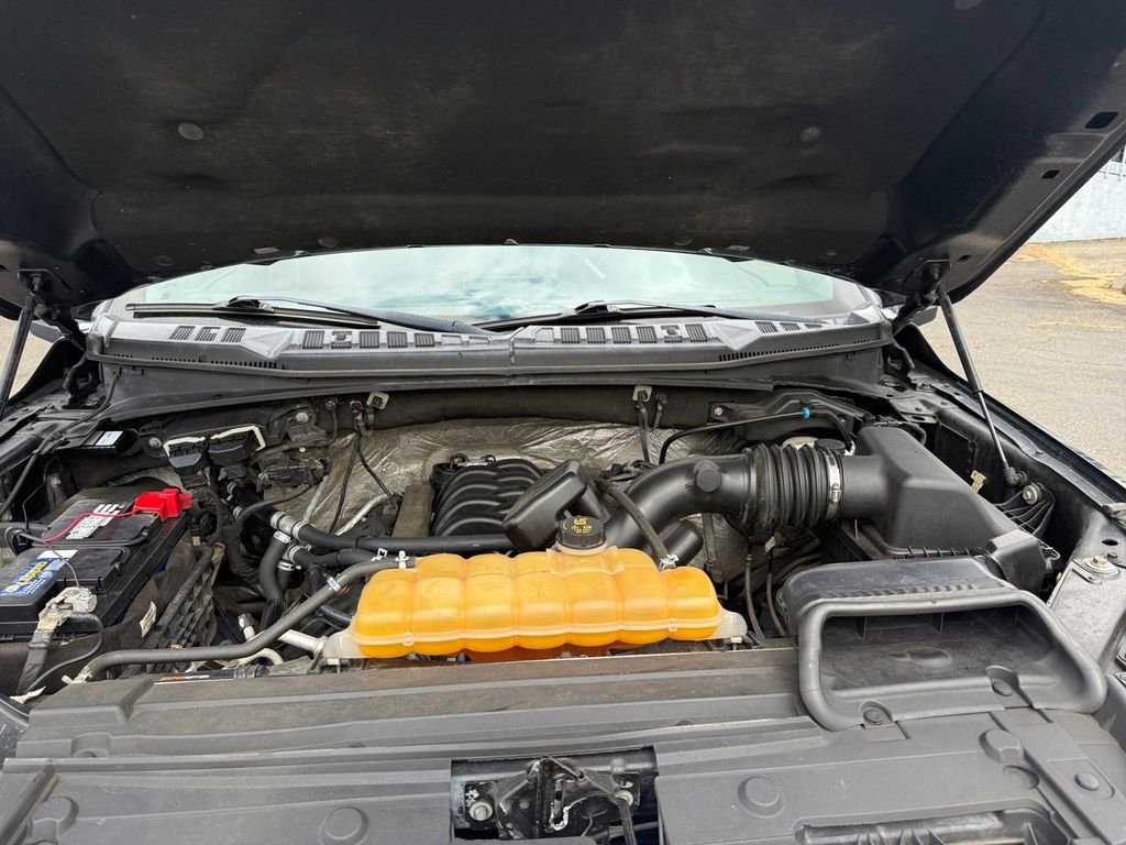 Used 2015 Gray Ford Lariat image 21