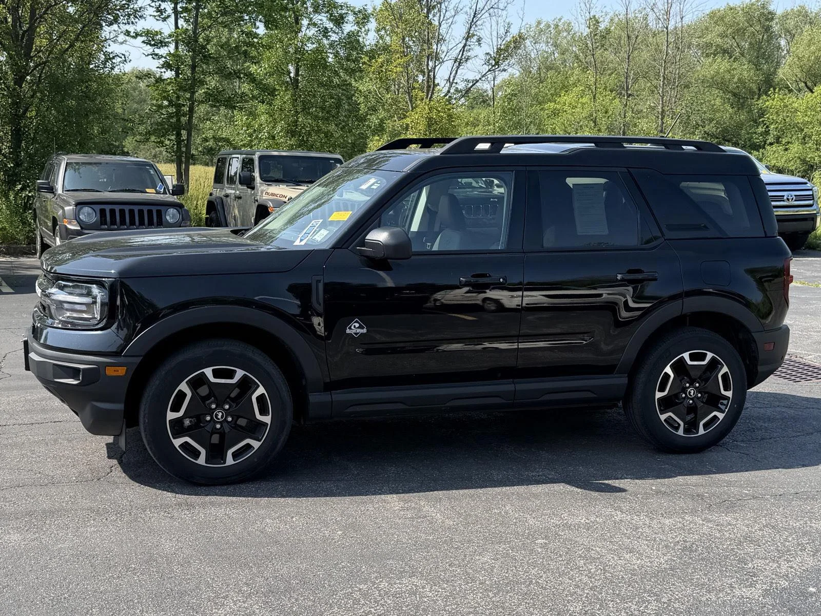 Used 2024 Shadow Black Ford Outer Banks image 6
