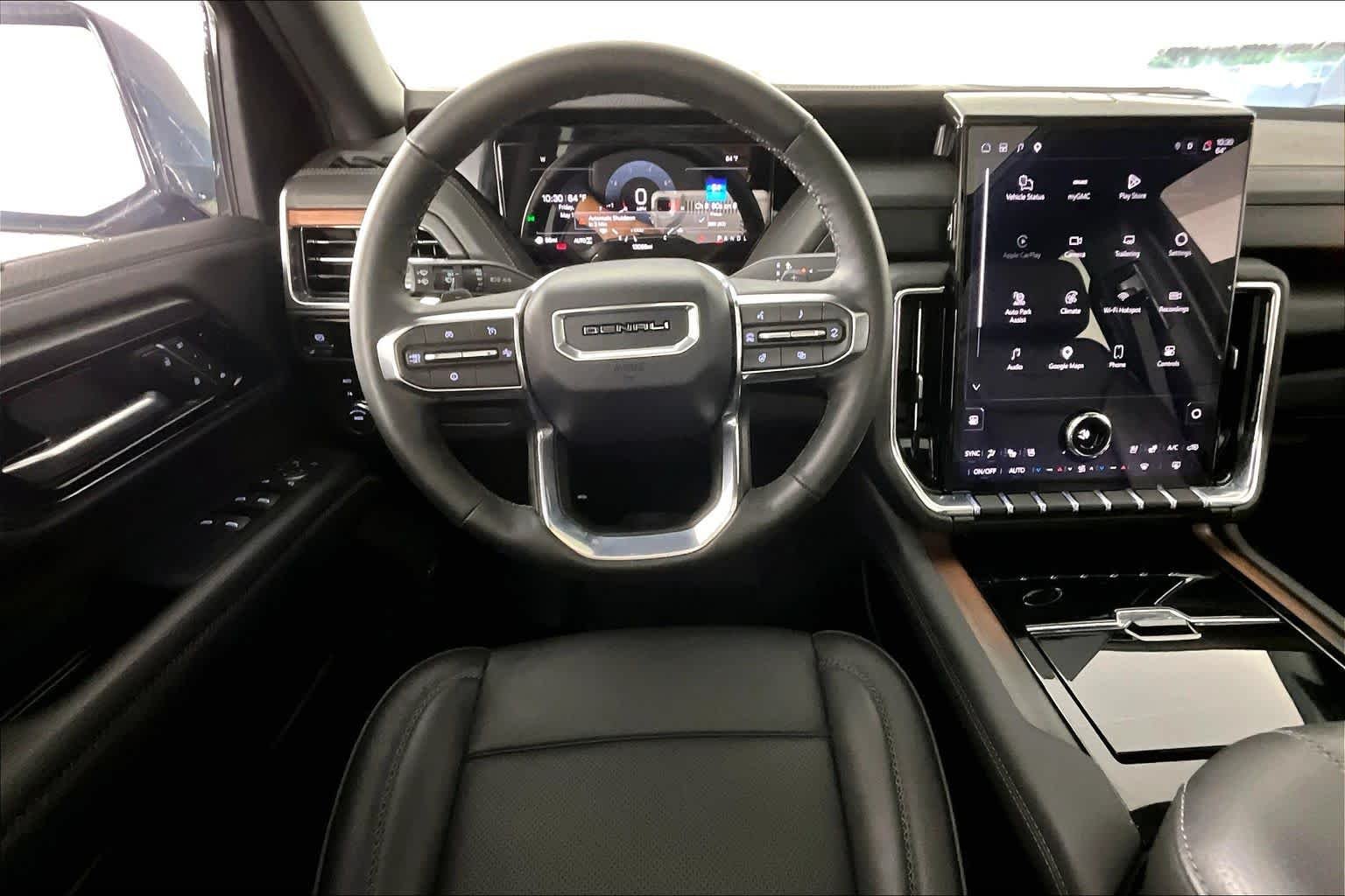 2026 GMC Yukon Denali - Photo 6