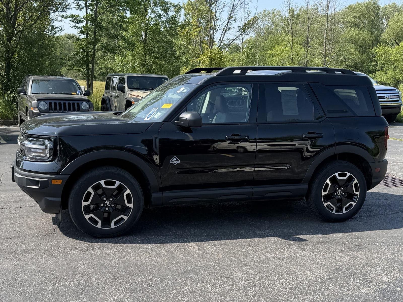 Used 2024 Shadow Black Ford Outer Banks image 6