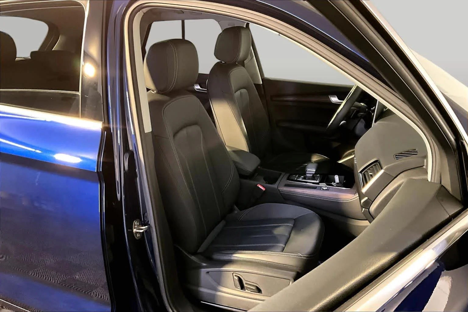 Certified Used 2023 Navarra Blue Metallic Audi S line Premium Plus image 8