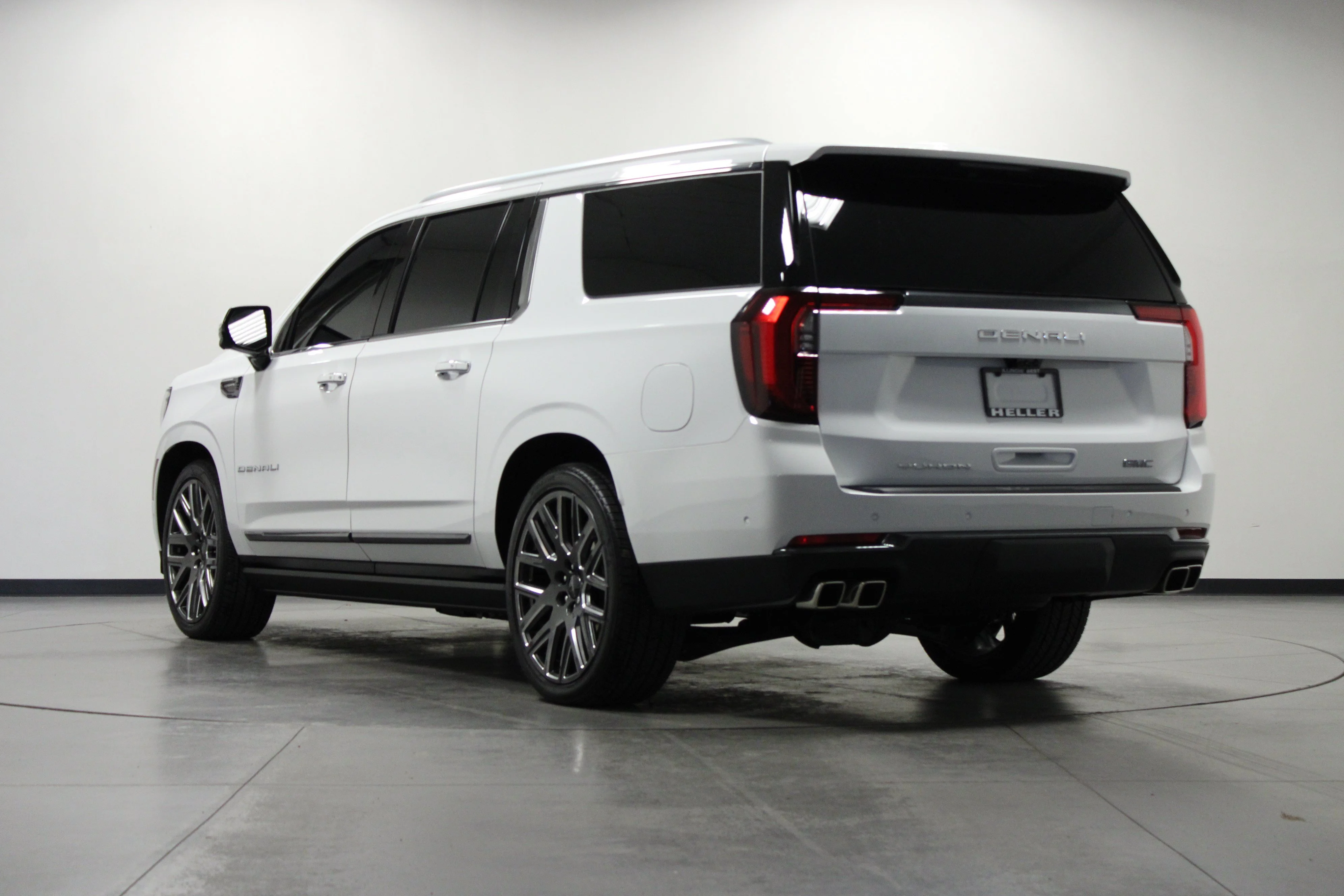 Used 2026 Summit White GMC Denali Ultimate image 6