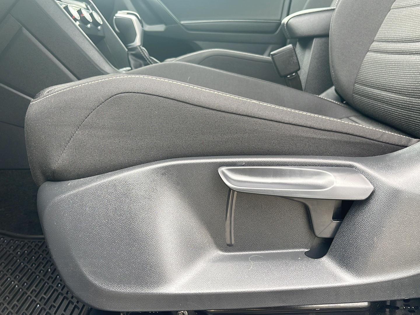 Used 2024 Platinum Gray Metallic Volkswagen S image 22