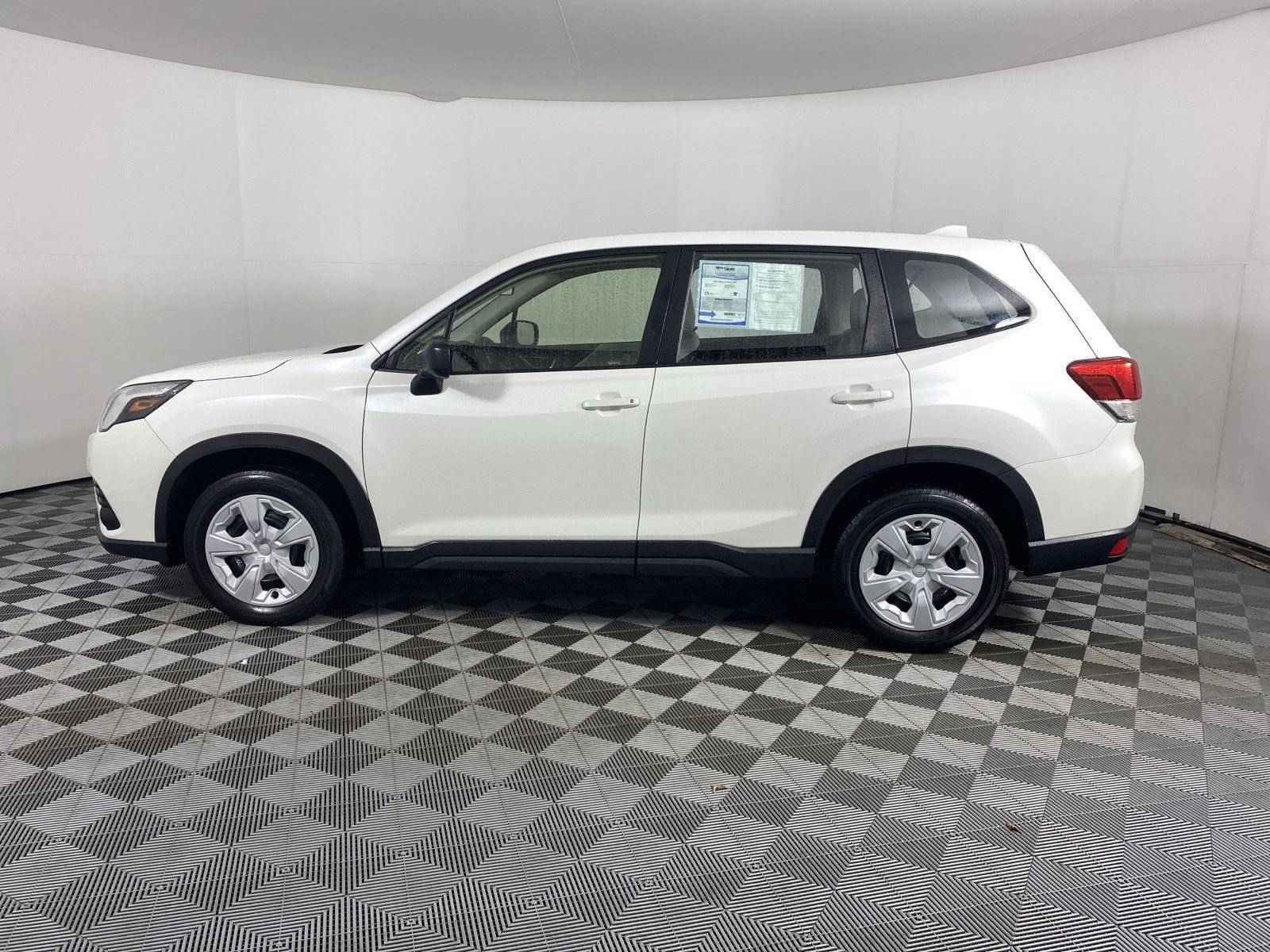 Used 2023 Crystal White Pearl Subaru Base image 4