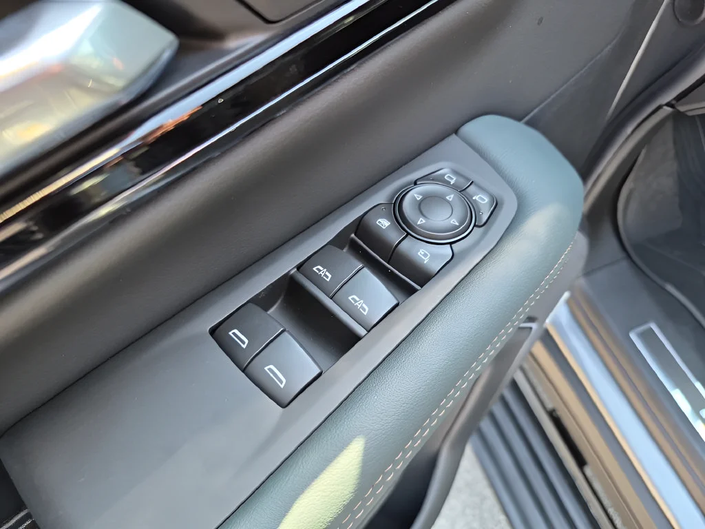 New 2026 GMC Yukon AT4, photo 17