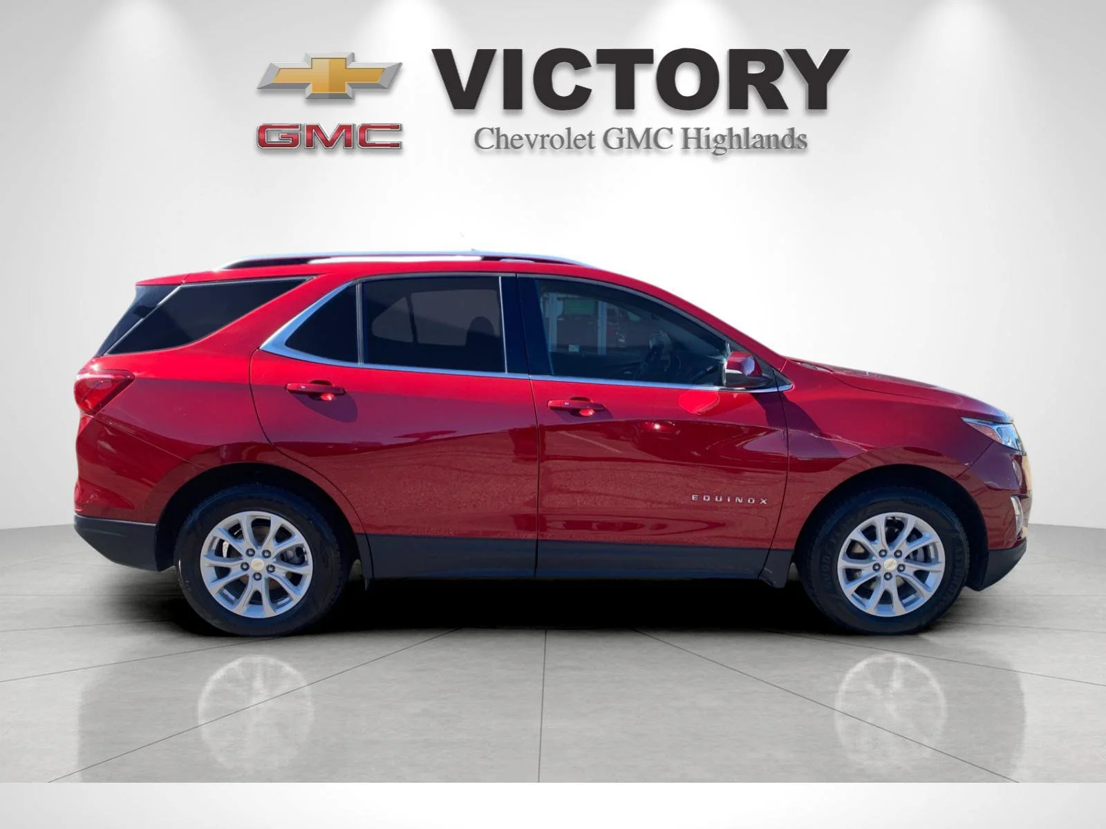 Used 2019 CAJUN RED TINTCOAT Chevrolet LT image 2