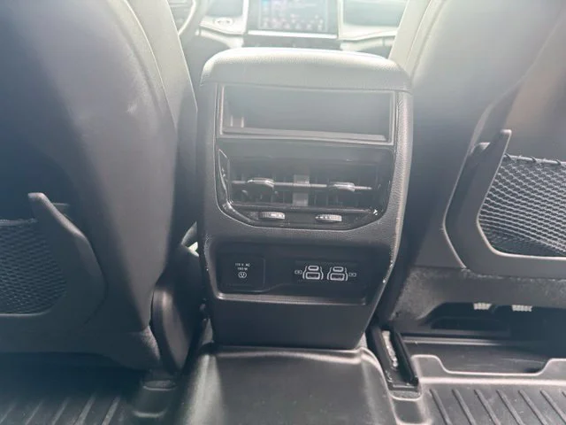 Used 2023 Red Jeep Laredo image 16