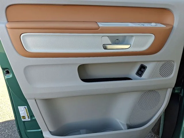 2025 Volkswagen ID. Buzz 1st Edition - Photo 8