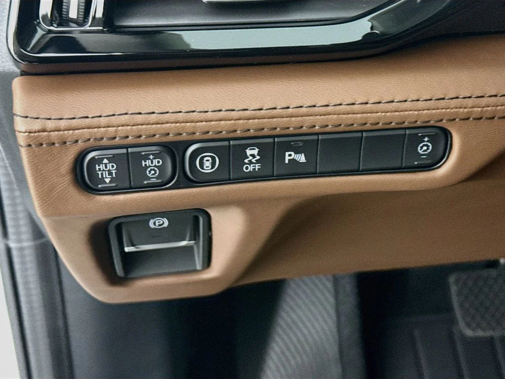 New 2026 Platinum White Pearl Acura Advance Package image 11