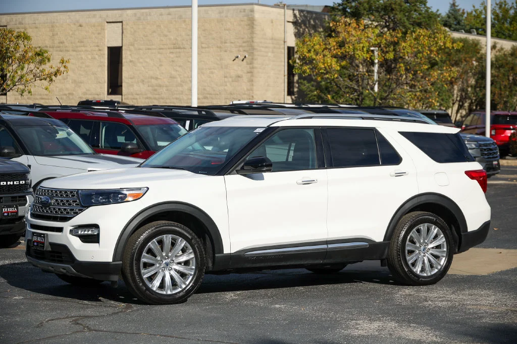Certified Used 2023 White Ford Limited image 27