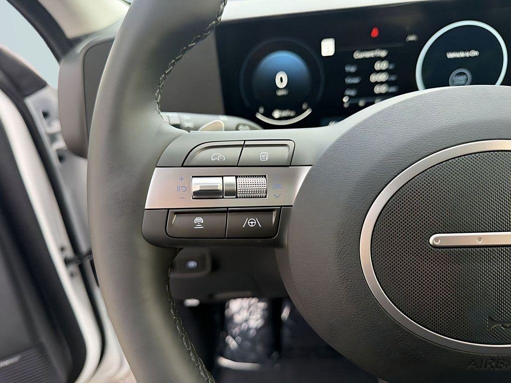 2026 Hyundai Kona Limited - Photo 16