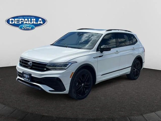 2022 Volkswagen Tiguan 2.0T SE R-Line Black 4Motion's photo