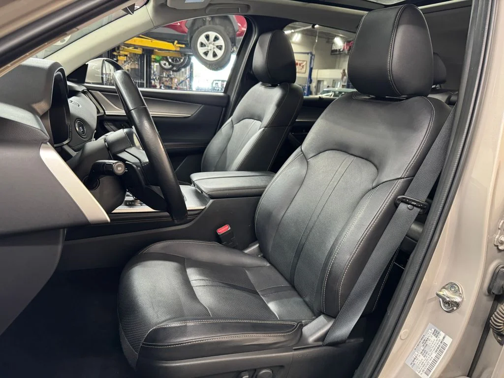 Used 2024 Silver Mazda 3.3 Turbo S 3.3 Turbo S image 16