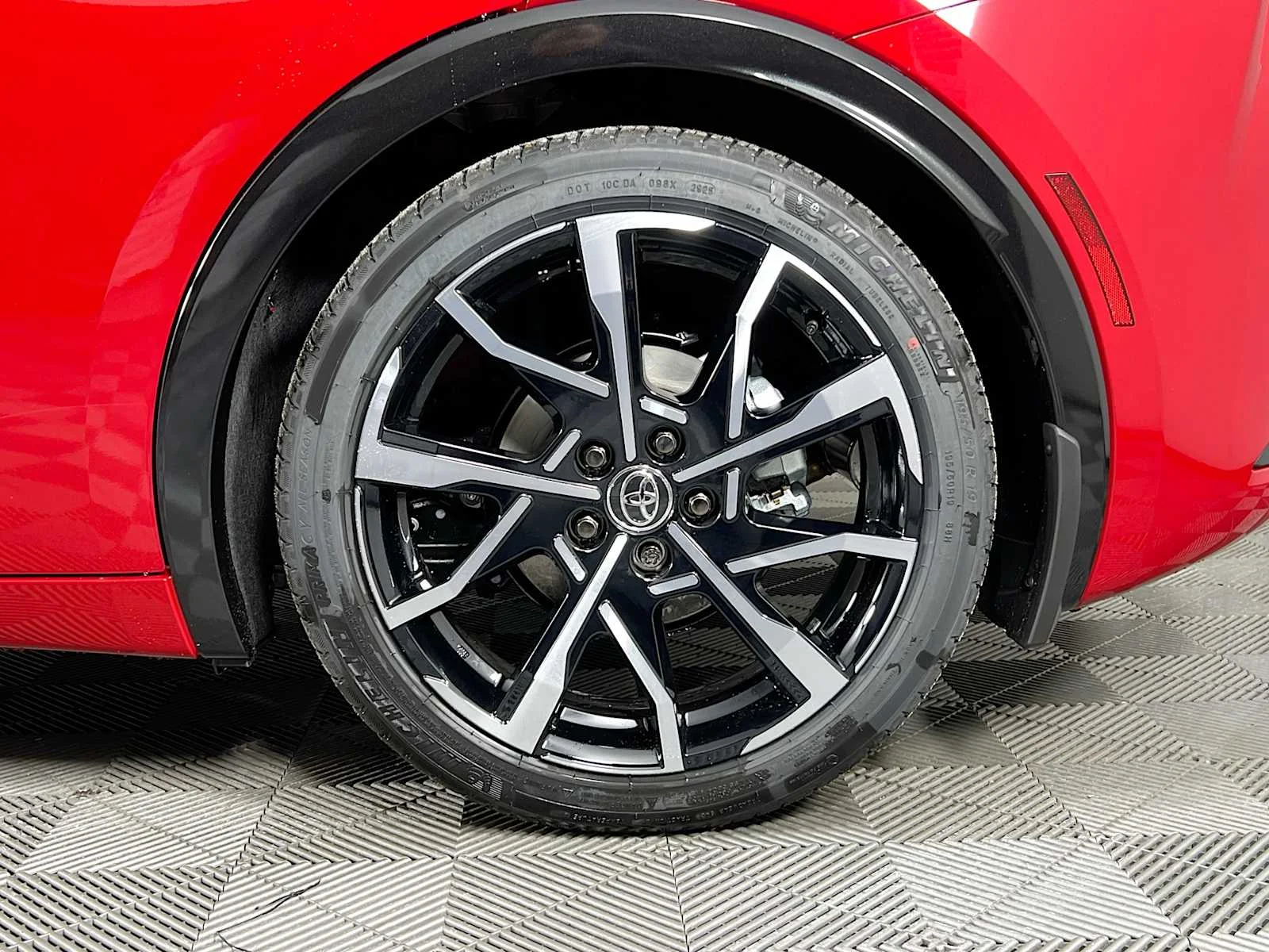 2026 Toyota Prius Plug-In Hybrid — photo 19