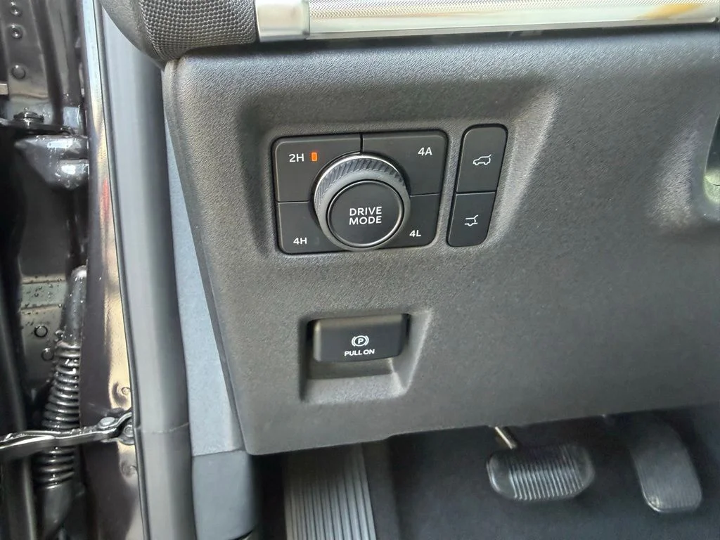 New 2026 Dark Matter Gray Metallic Ford MAX Platinum® image 16