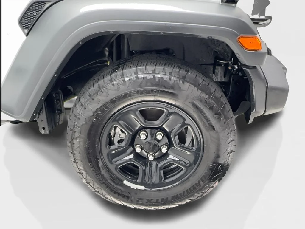 Used 2025 White Jeep Sport image 13