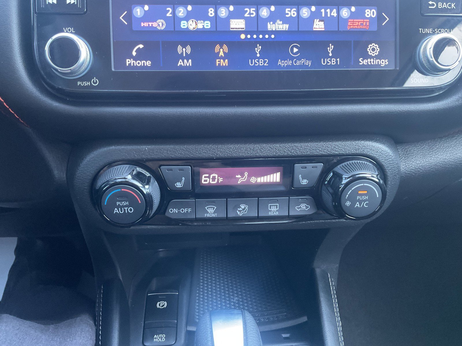 Used 2022 Boulder Gray Pearl Nissan SR image 27