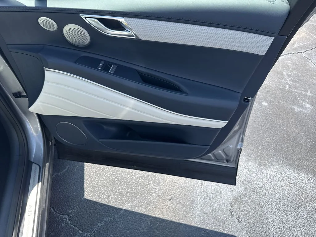 2025 GENESIS GV80 Prestige - Photo 14