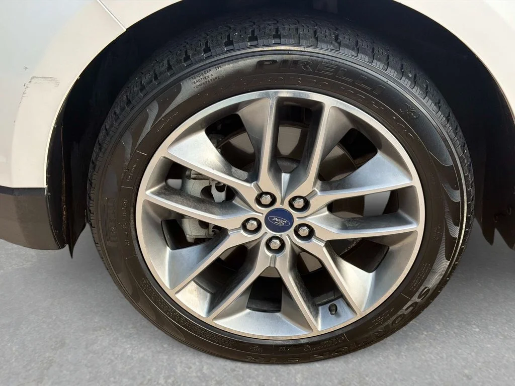 Used 2016 White Ford Titanium image 12