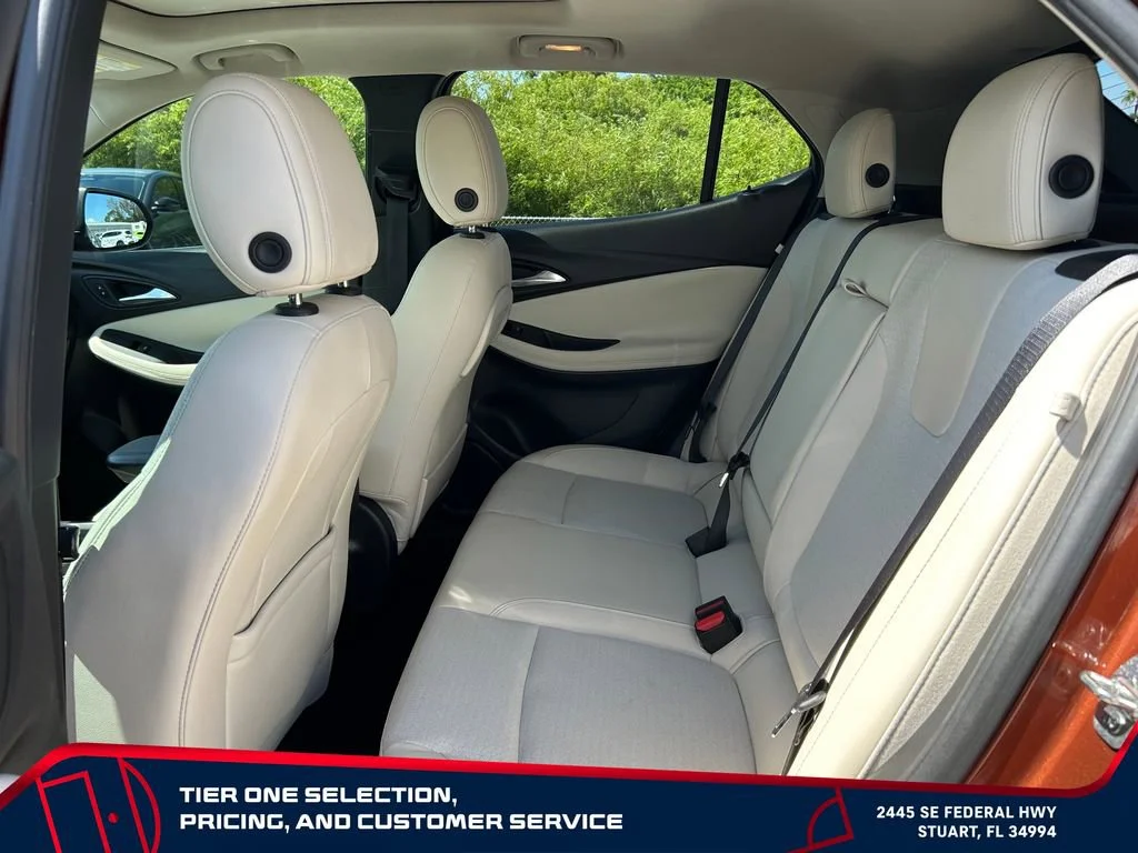 Used 2020 BURNISHED BRONZE METALLIC Buick Select image 12
