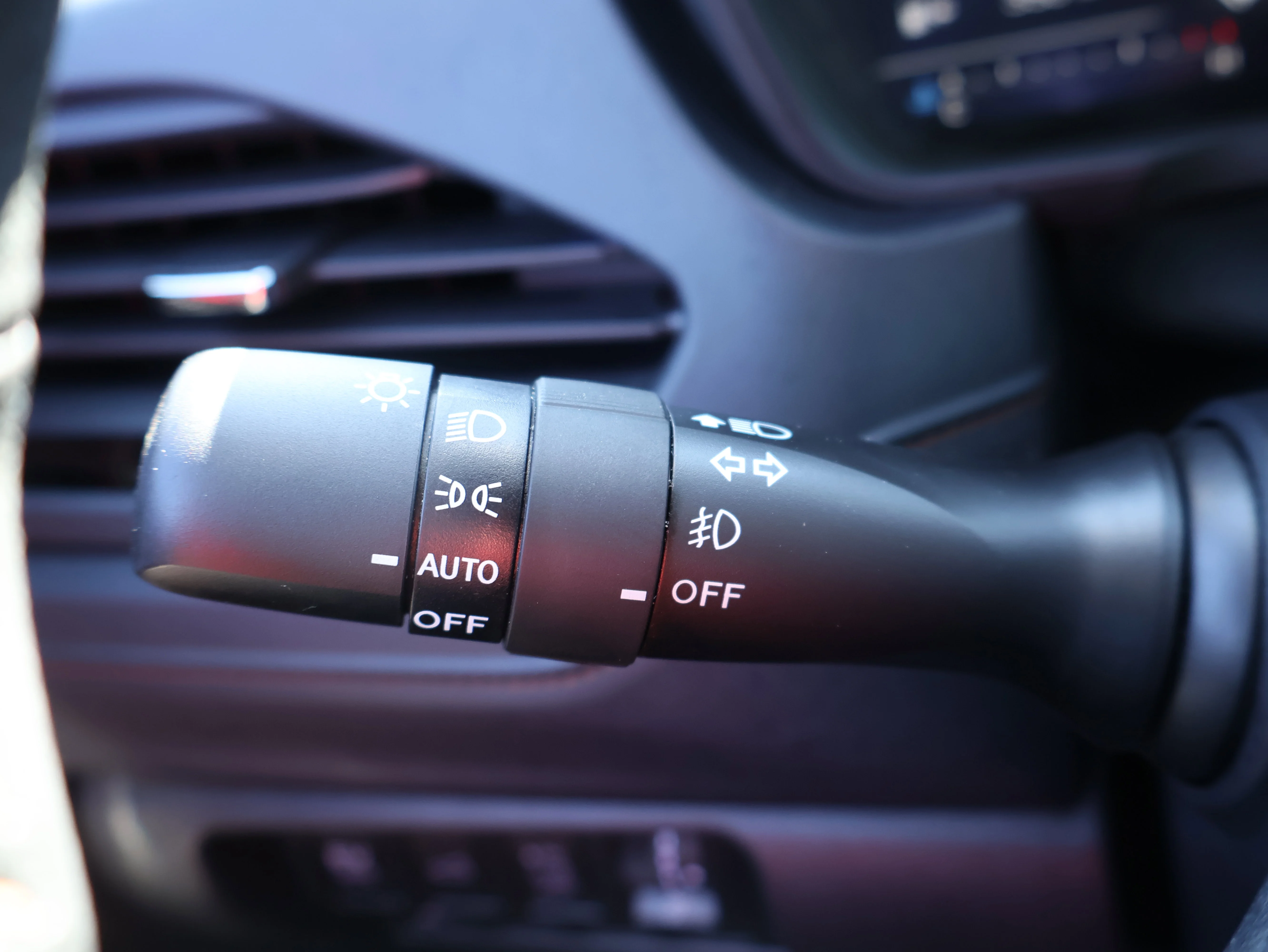 Used 2025 Magnetite Gray Metallic Subaru Touring Hybrid image 36
