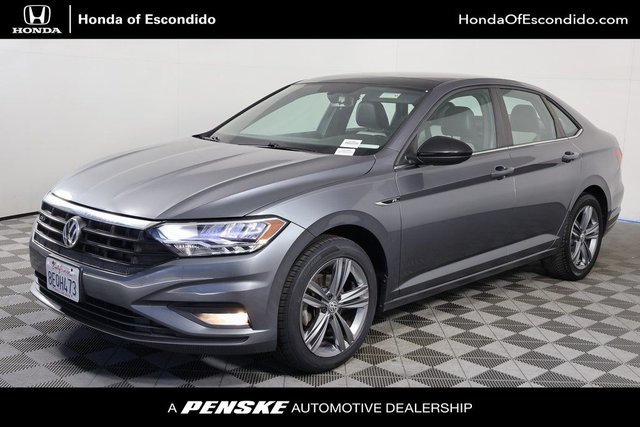 2019|Volkswagen|Jetta|R-Line|4D Sedan