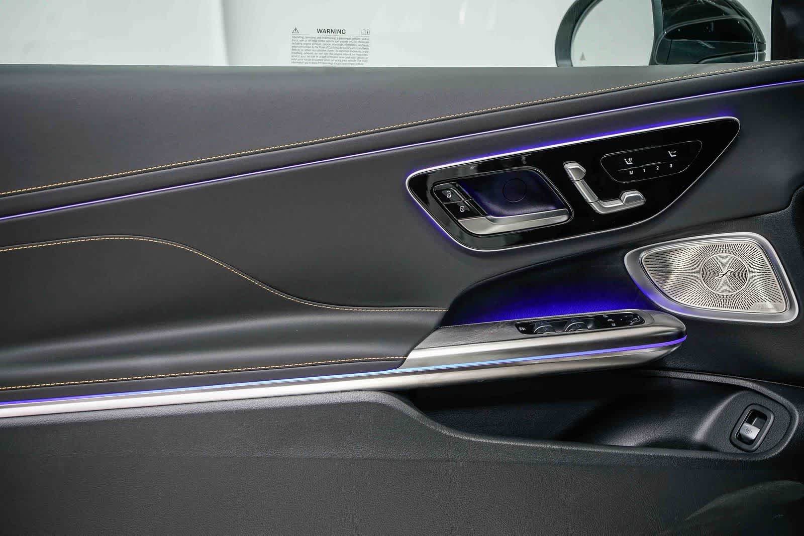 New 2026 MANUFAKTUR Moonlight White Metallic Mercedes-Benz AMG® CLE 53 image 20