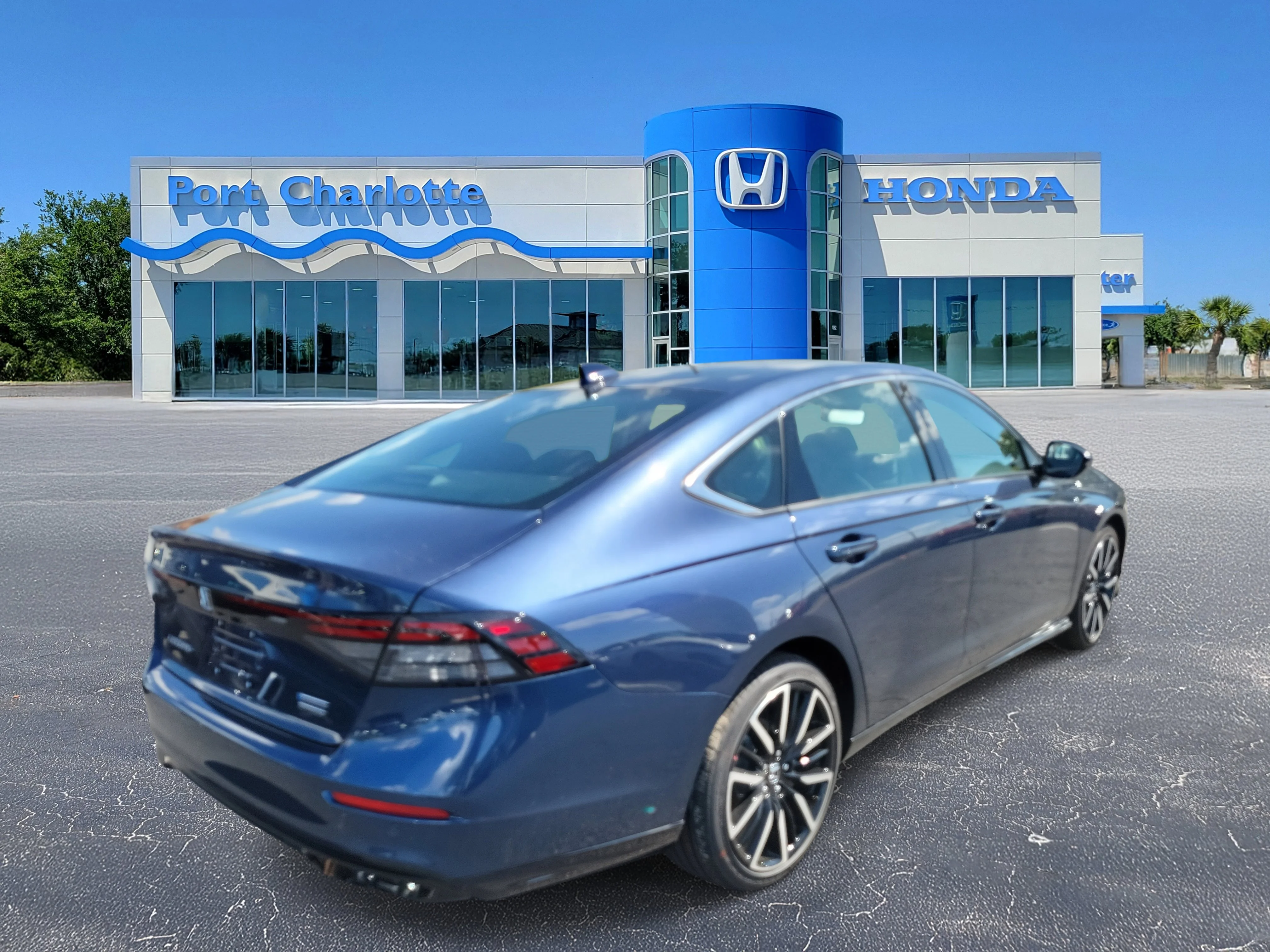 2026 Honda Accord Hybrid Touring - Photo 34