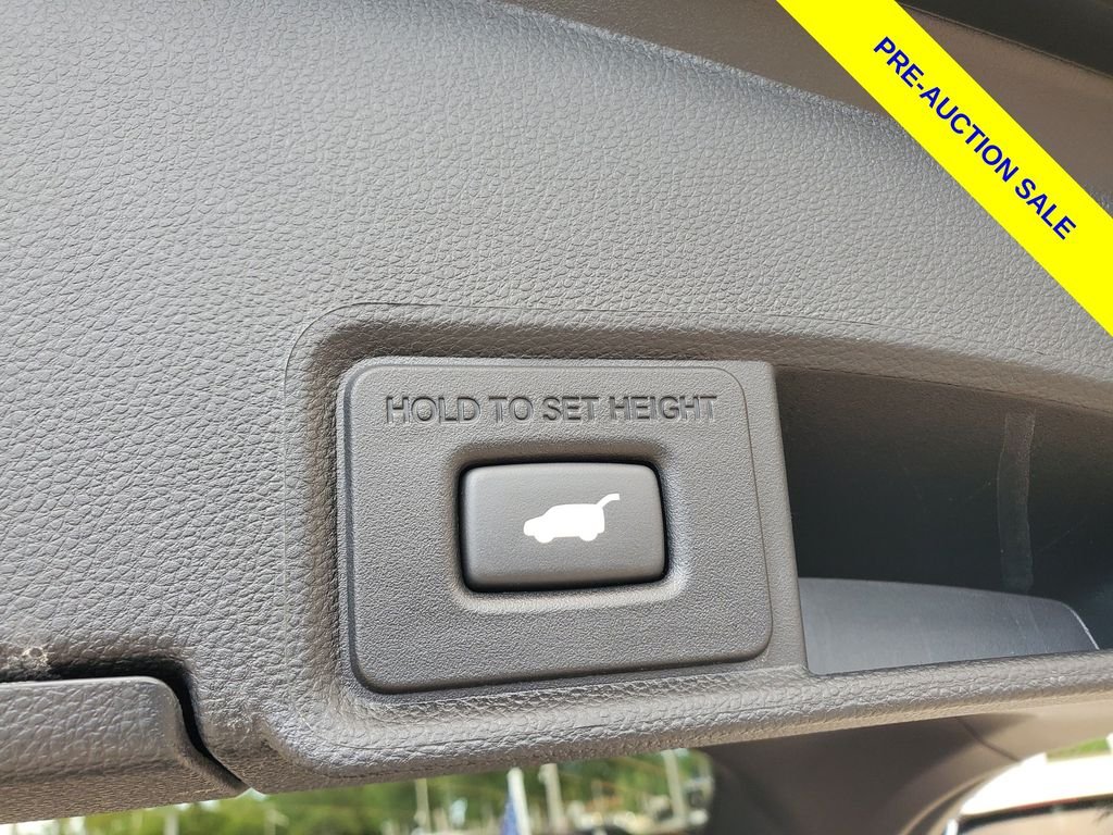 Used 2024 White Acura Base image 9