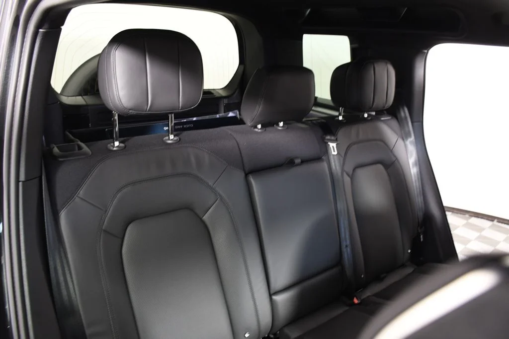 New 2026 Santorini Blk Land Rover X image 23