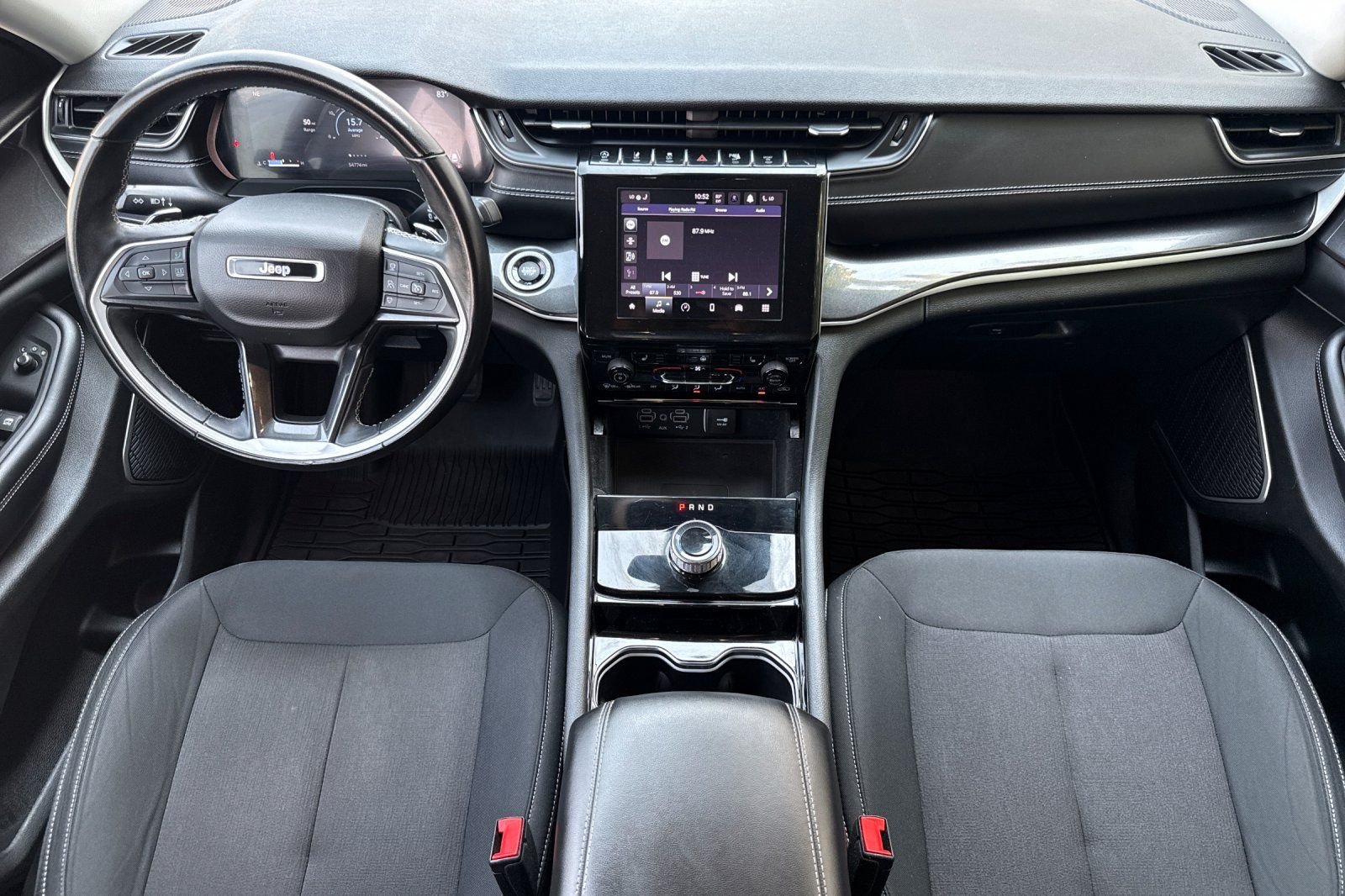 Used 2022 Gray Jeep Laredo image 12