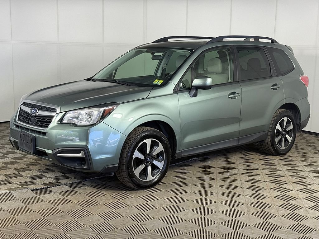 Used 2018 Green Subaru 2.5i Premium image 6