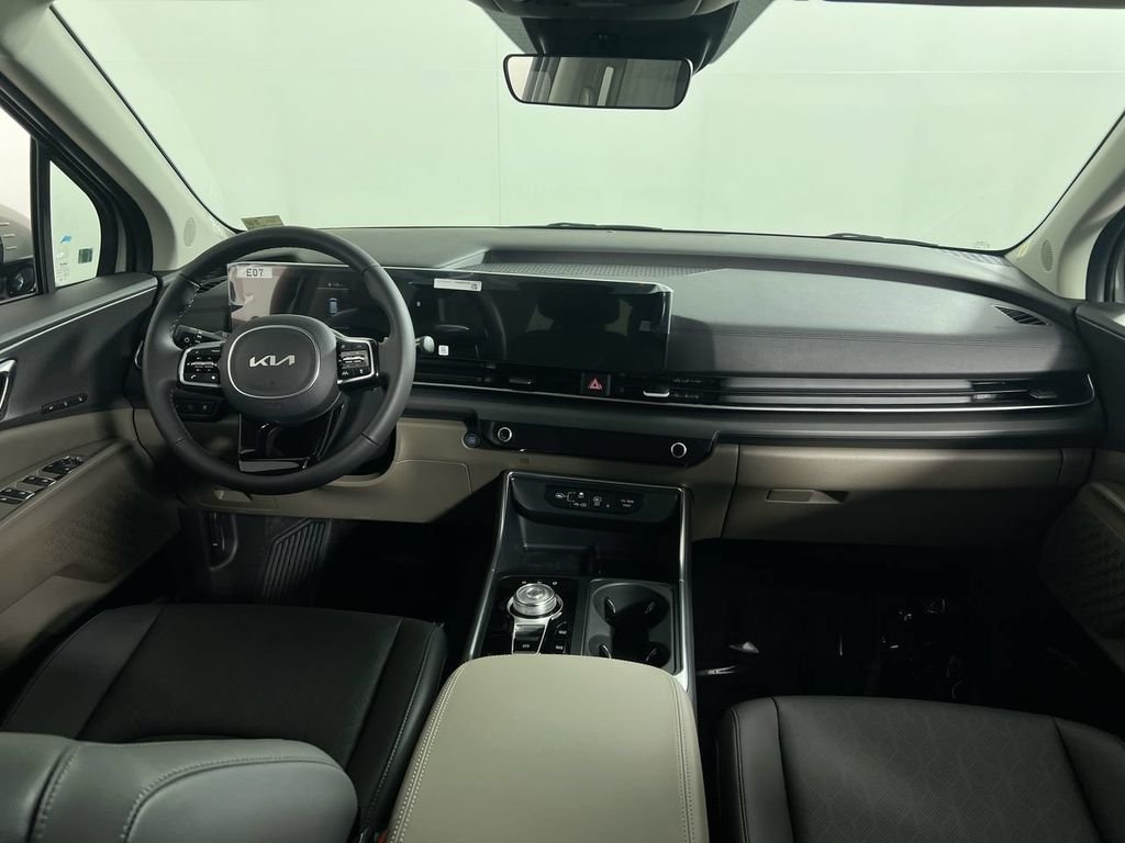 Certified Used 2026 White Kia EX image 28