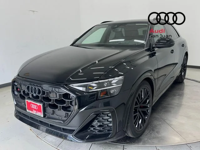 New 2026 Black Audi 4.0T Prestige image 3